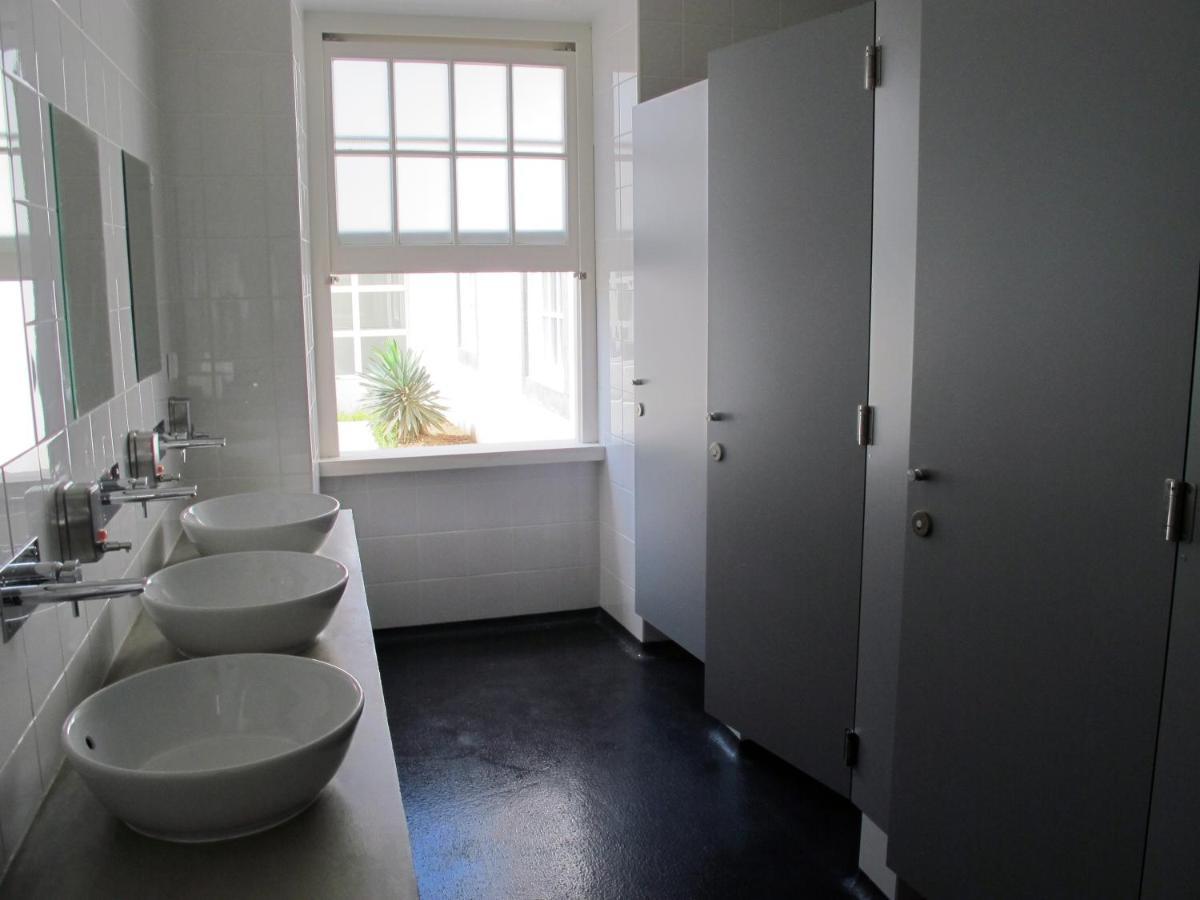 Azores Youth Hostels - Sao Miguel Ponta Delgada المظهر الخارجي الصورة