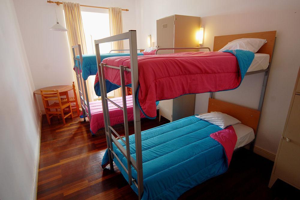 Azores Youth Hostels - Sao Miguel Ponta Delgada المظهر الخارجي الصورة